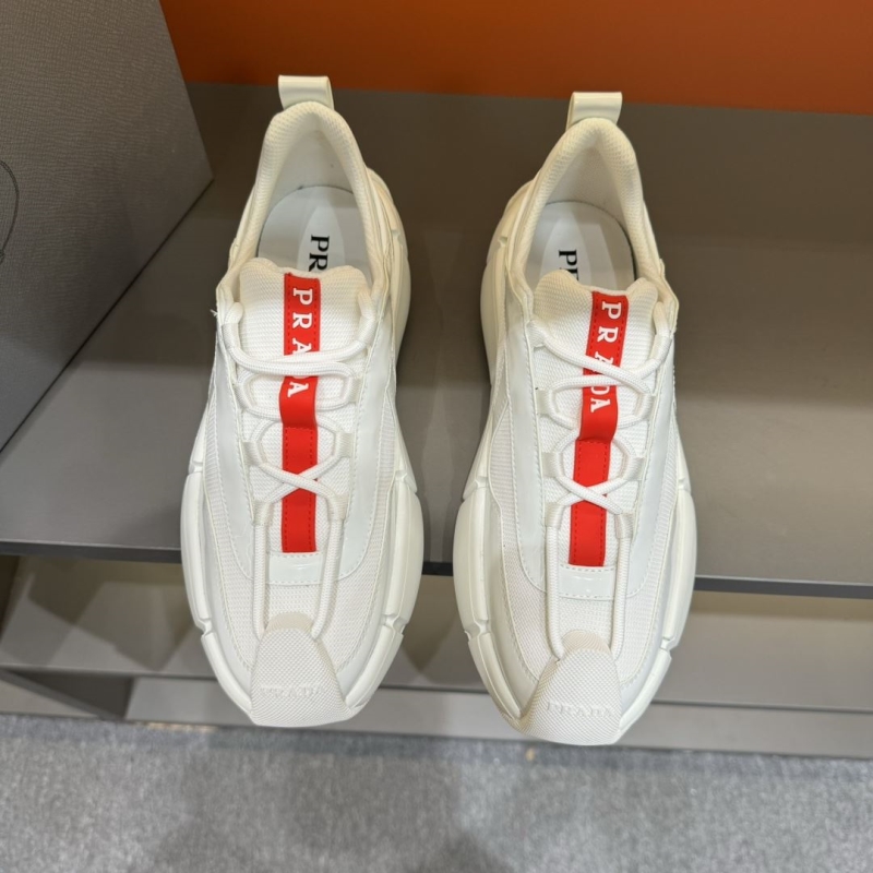 Pra*a casual shoes